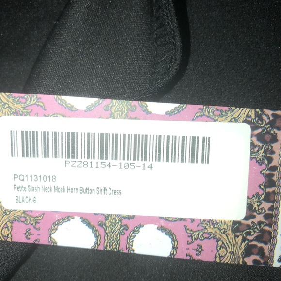 Boohoo Black Neck Mock Horn Button Shift Dress - Picture 8 of 9